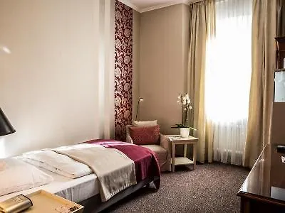Best Western Premier Hotel Rebstock Wurtzbourg
