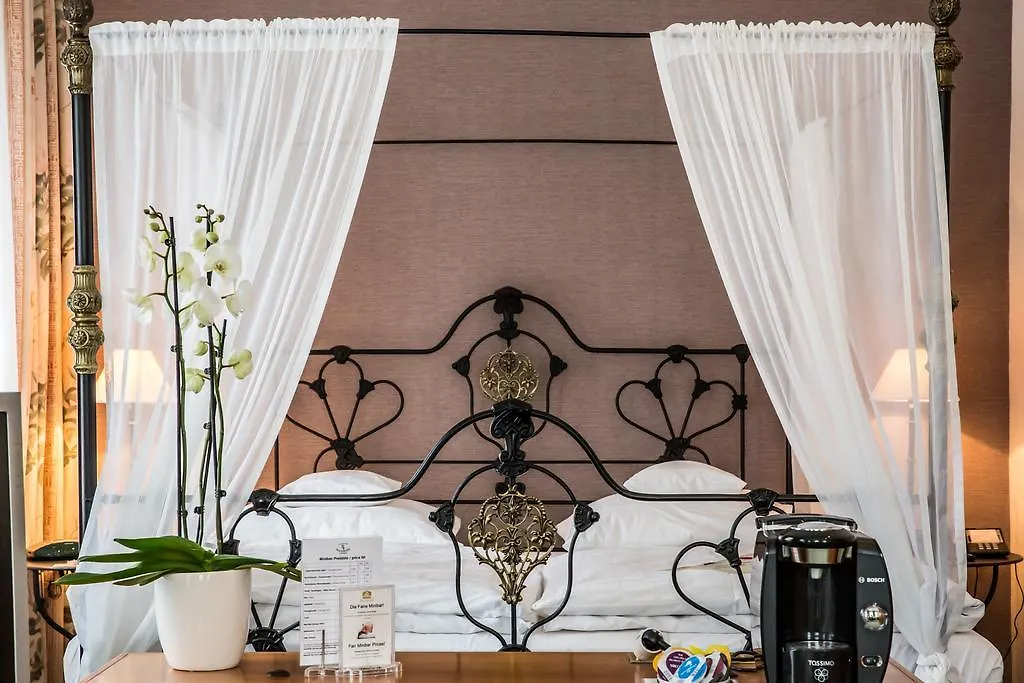 Best Western Premier Hotel Rebstock Wurtzbourg