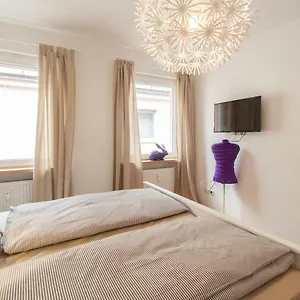 Apartment Wohnen An Der Juliuspromenade Stadt