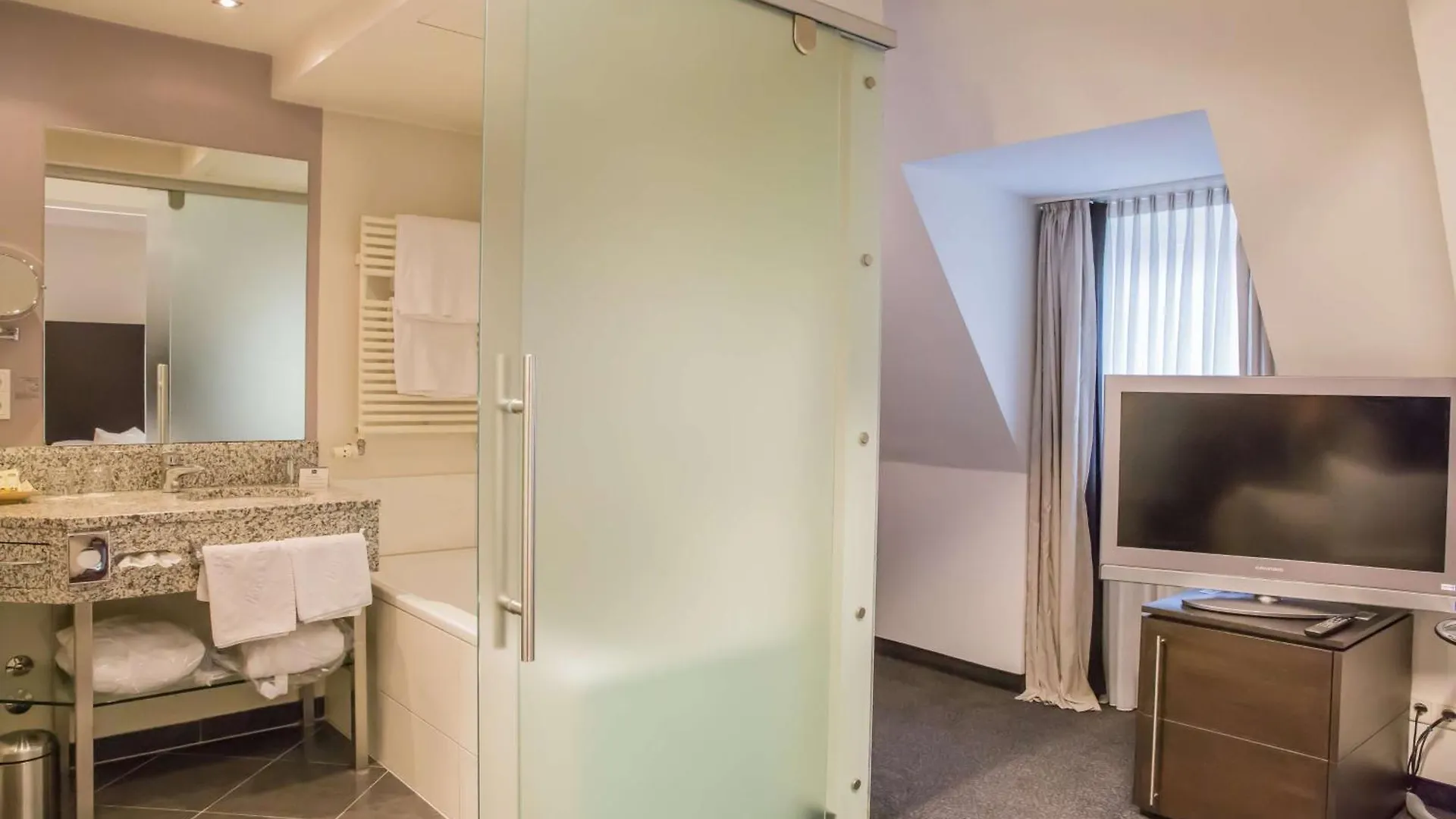 Best Western Premier Hotel Rebstock Würzburg 4*,  Deutschland